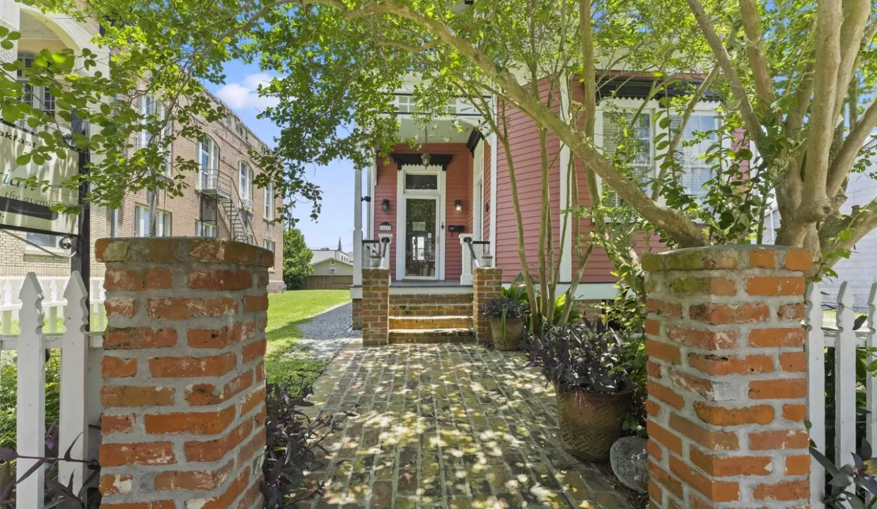 117 Railroad Ave, Donaldsonville, LA 70346