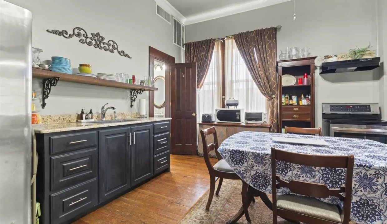 df8414a0148328dc1dac124b390211cal-m716319053rd-w1280_h960